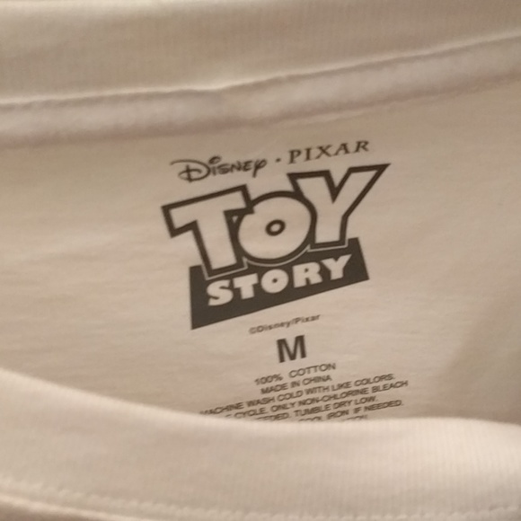 **Last 1** NEW Toy Story Pizza Planet cropped tee - Picture 3 of 4